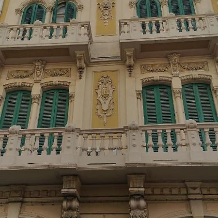 Palazzo Lagioia 2: Prestigioso Miniappartamento Triggiano Eksteriør bilde